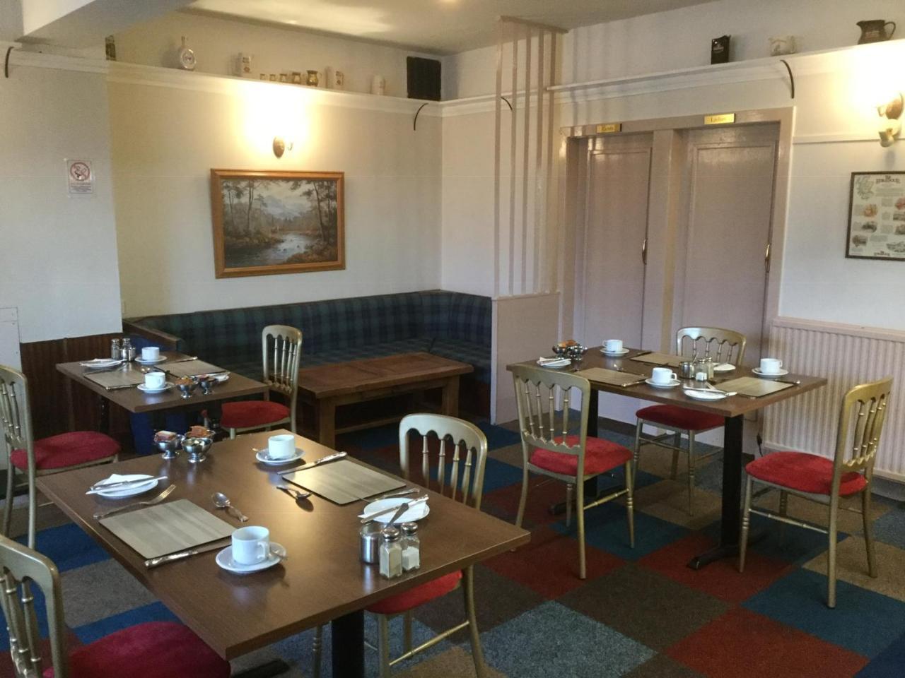 Fife Arms Guest House Dufftown Buitenkant foto
